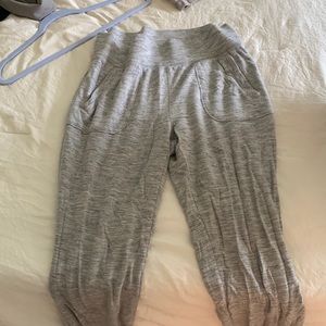 Women’s super soft Athleta joggers